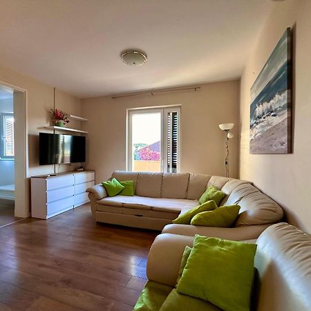 Apartment Ana Betina  Buitenkant foto